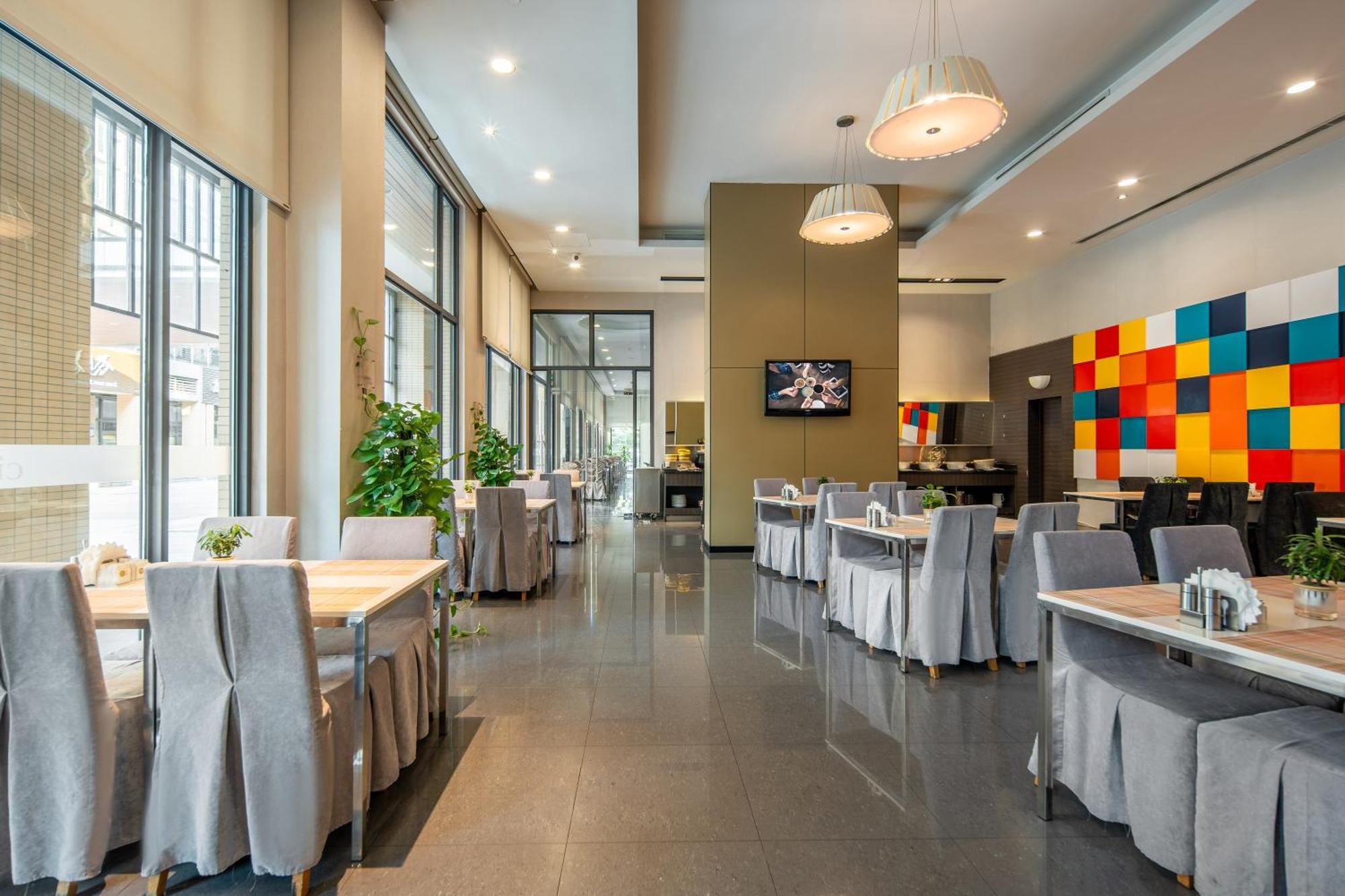 Citadines Zhuankou Ухань Экстерьер фото